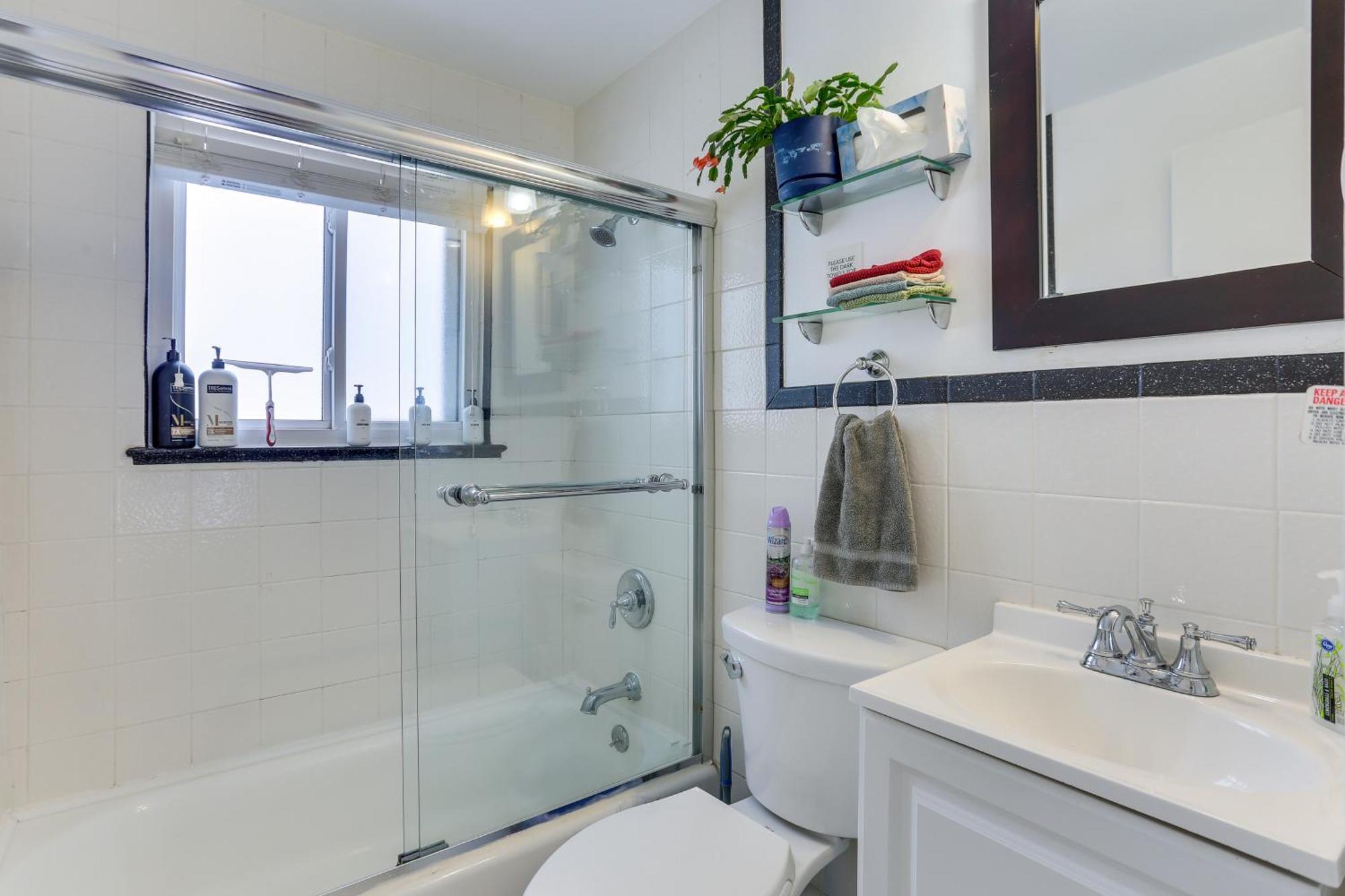 Dog-Friendly Denver Apartment With Shared Yard! 외부 사진