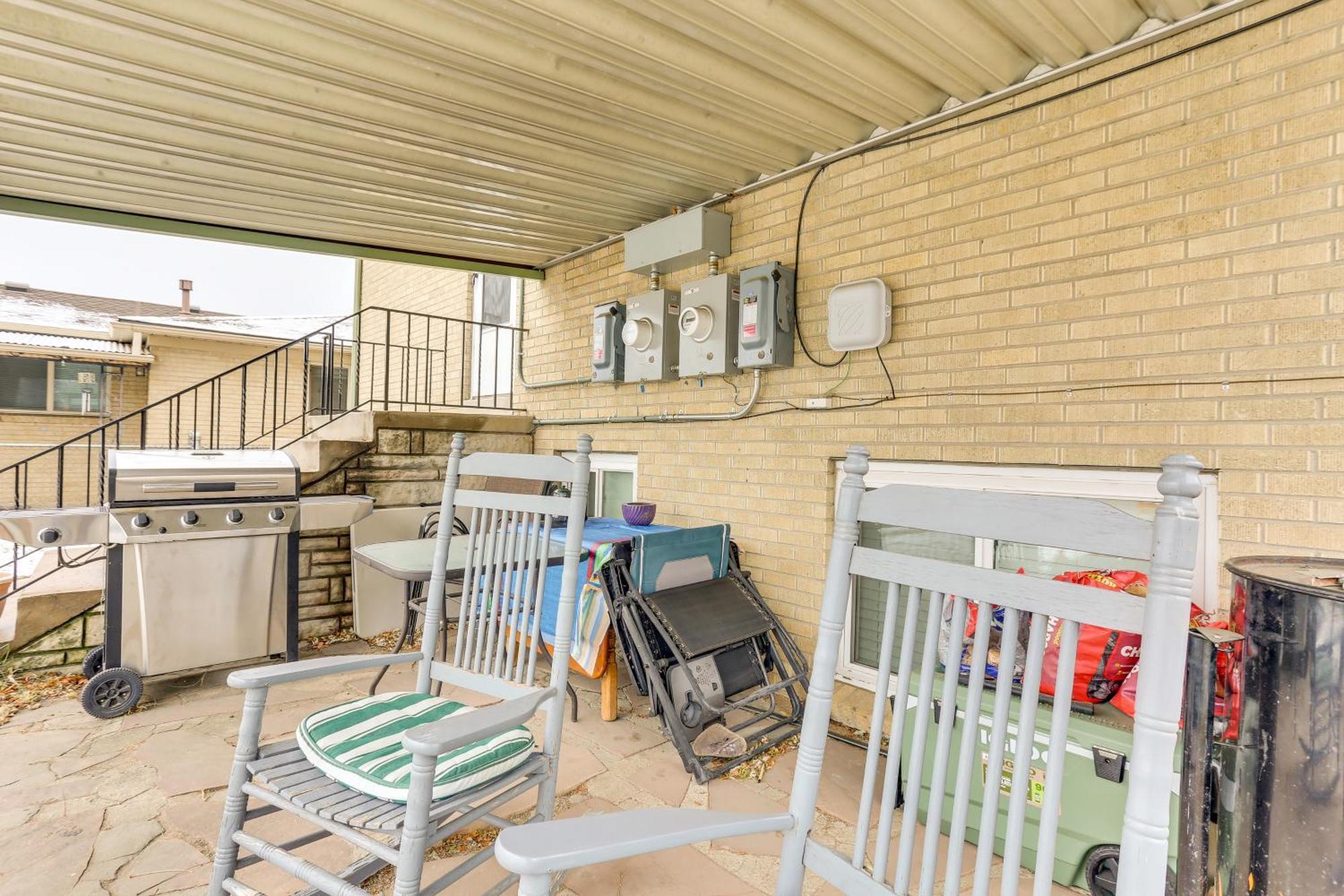 Dog-Friendly Denver Apartment With Shared Yard! 외부 사진