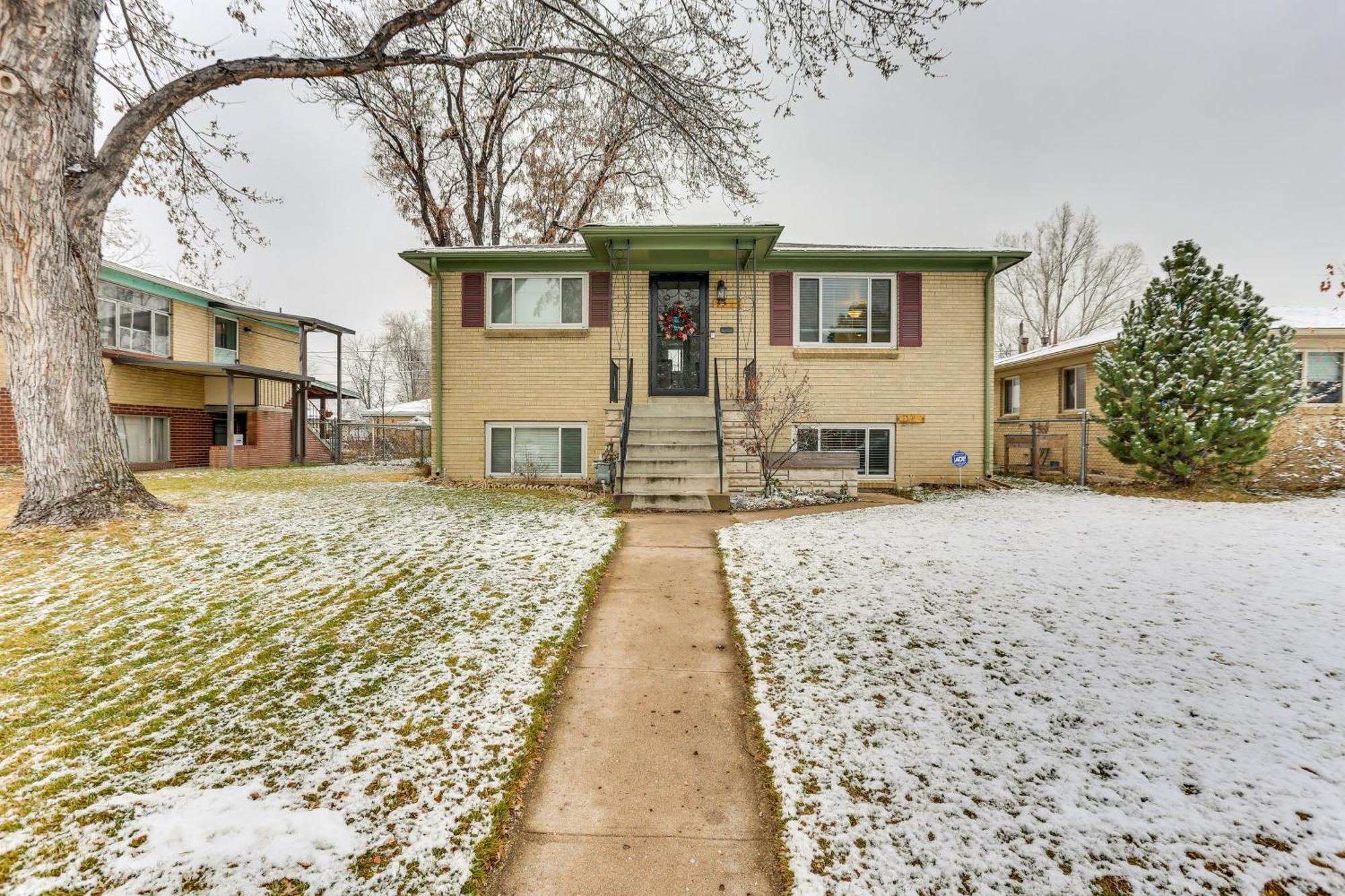Dog-Friendly Denver Apartment With Shared Yard! 외부 사진